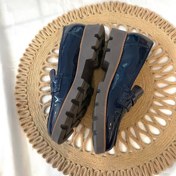 NWOT Vionic Cheryl Penny Loafers Navy Patent Leather Size 6 - Picture 5 of 9